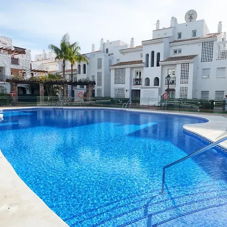 Side 2 Bedroom In La Gavia San Pedro Apartment *