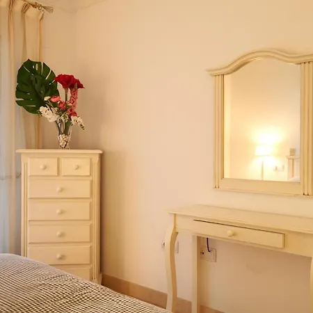 Side 2 Bedroom In La Gavia San Pedro